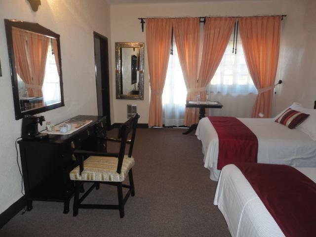 Hotel Royal Spa Zimapán Zimmer foto